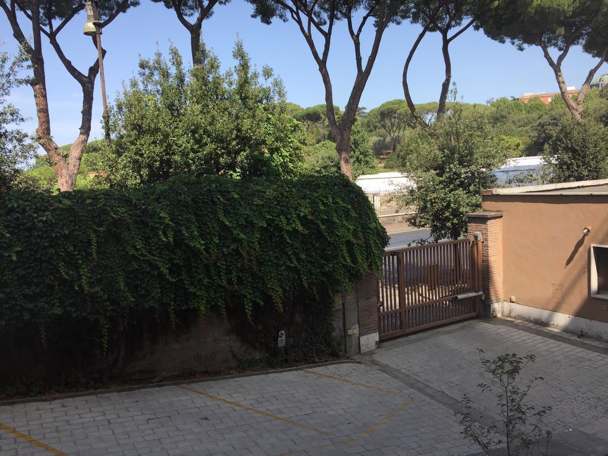 Suite Colosseo Apt. Rome Exterior photo